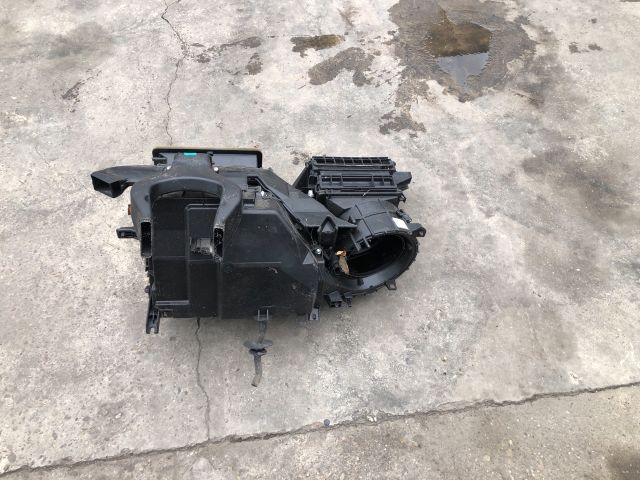 bontott SUZUKI SWIFT IV Fűtés Box