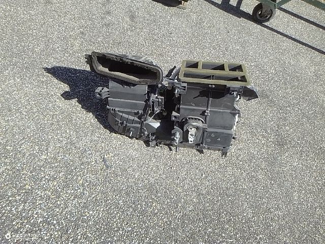 bontott SUZUKI SWIFT IV Fűtés Box