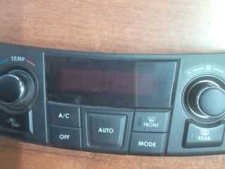 bontott SUZUKI SWIFT IV Fűtéskapcsoló (digit klímás)