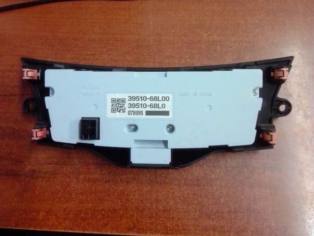 bontott SUZUKI SWIFT IV Fűtéskapcsoló (digit klímás)