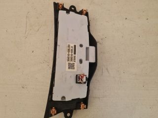 bontott SUZUKI SWIFT IV Fűtéskapcsoló (manuális klímás)