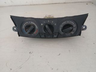 bontott SUZUKI SWIFT IV Fűtéskapcsoló (manuális klímás)