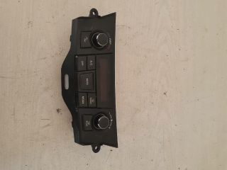 bontott SUZUKI SWIFT IV Fűtéskapcsoló (manuális klímás)