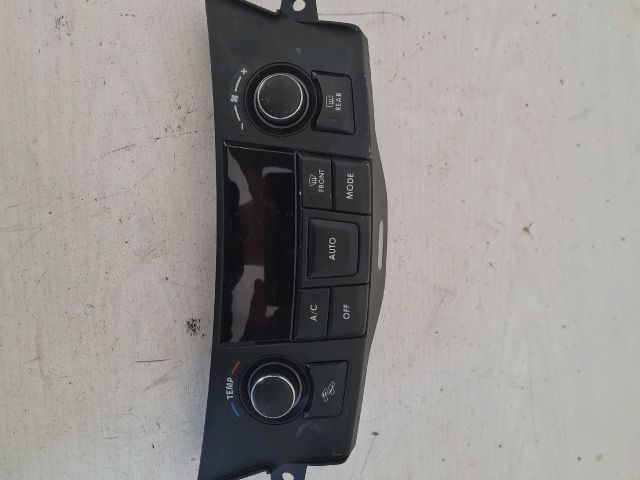 bontott SUZUKI SWIFT IV Fűtéskapcsoló (manuális klímás)