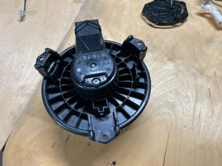 bontott SUZUKI SWIFT IV Fűtőmotor (Klímás)