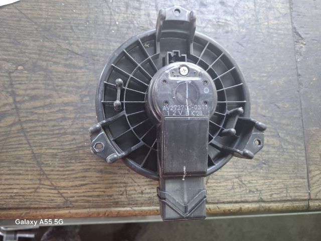 bontott SUZUKI SWIFT IV Fűtőmotor (Klímás)