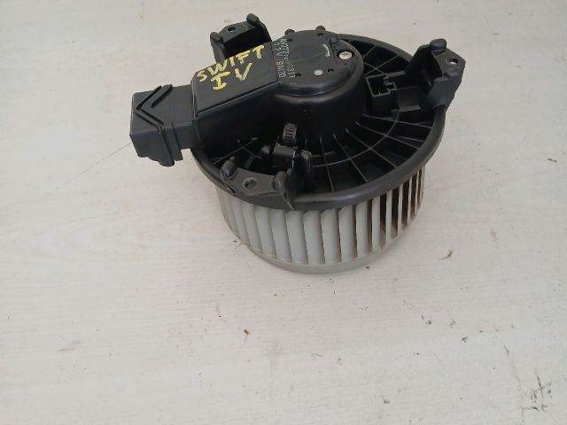 bontott SUZUKI SWIFT IV Fűtőmotor (Klímás)