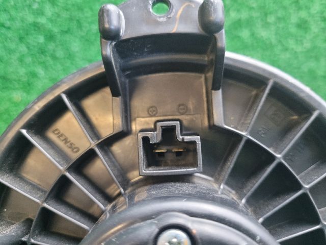 bontott SUZUKI SWIFT IV Fűtőmotor (Klímás)