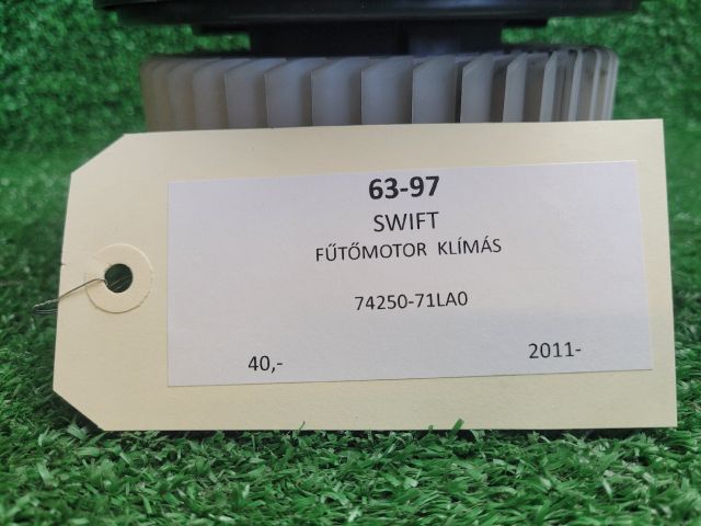 bontott SUZUKI SWIFT IV Fűtőmotor (Klímás)