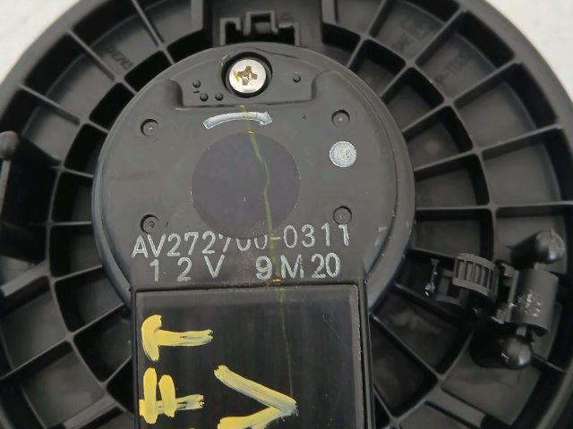 bontott SUZUKI SWIFT IV Fűtőmotor (Klímás)