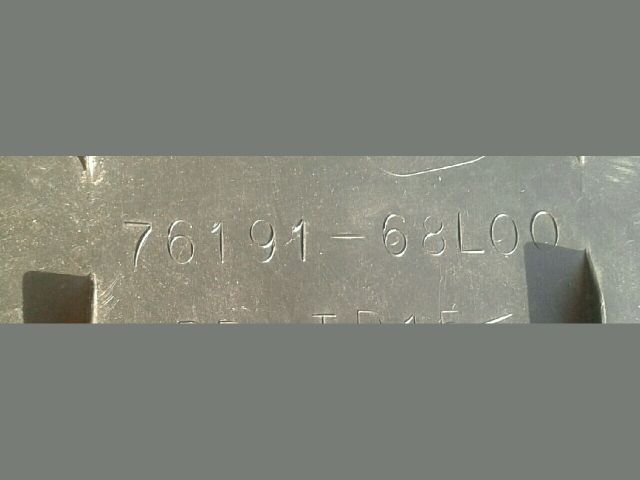 bontott SUZUKI SWIFT IV Hátfal Burkolat