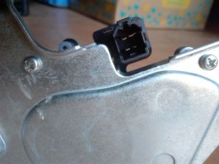 bontott SUZUKI SWIFT IV Hátsó Ablaktörlő Motor