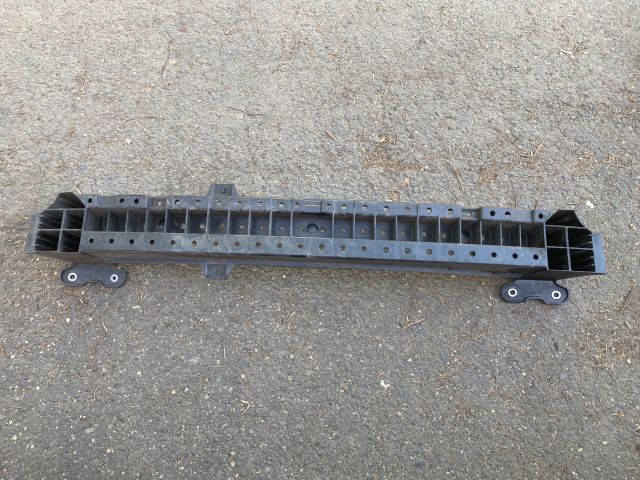 bontott SUZUKI SWIFT IV Hátsó Lökhárító Merevítő (Fém)