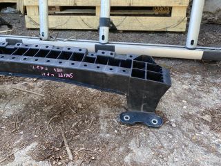 bontott SUZUKI SWIFT IV Hátsó Lökhárító Merevítő (Fém)