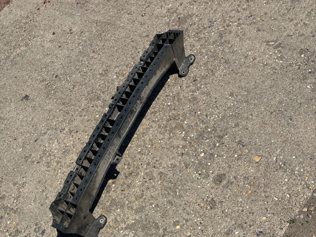 bontott SUZUKI SWIFT IV Hátsó Lökhárító Merevítő (Fém)