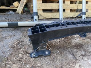 bontott SUZUKI SWIFT IV Hátsó Lökhárító Merevítő (Fém)