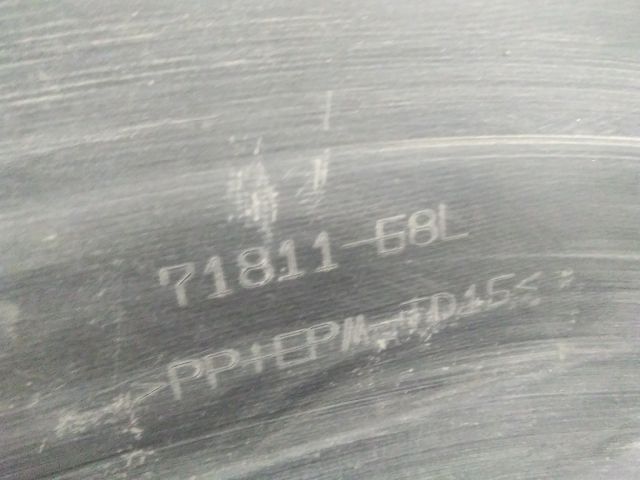 bontott SUZUKI SWIFT IV Hátsó Lökhárító (Részeivel)