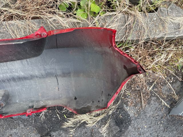 bontott SUZUKI SWIFT IV Hátsó Lökhárító (Részeivel)