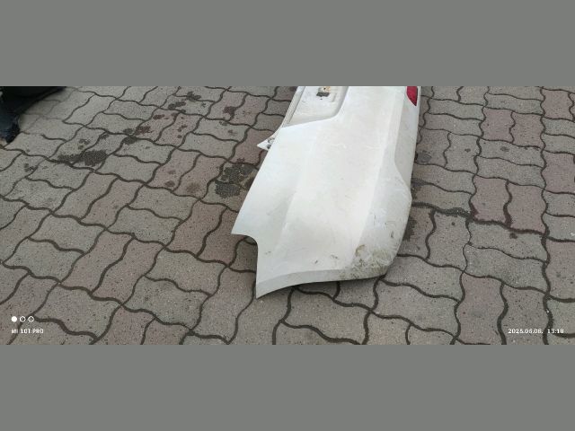 bontott SUZUKI SWIFT IV Hátsó Lökhárító (Részeivel)