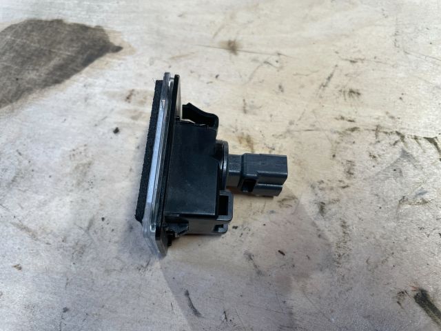 bontott SUZUKI SWIFT IV Hátsó Rendszámtábla Világítás