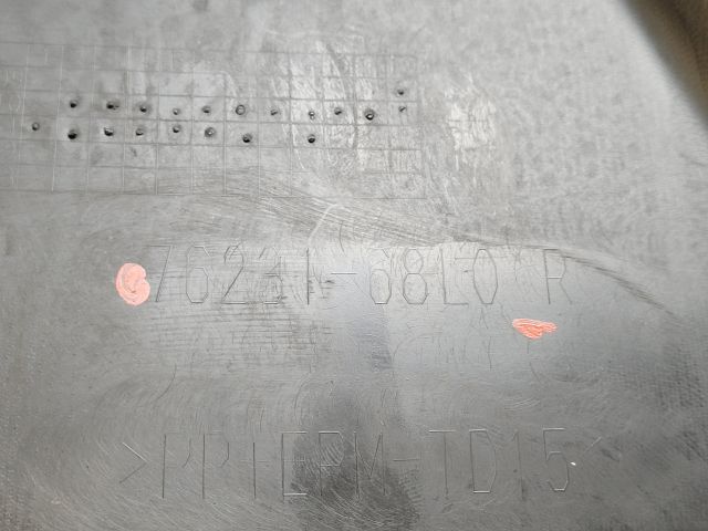 bontott SUZUKI SWIFT IV Jobb B Oszlop Burkolat