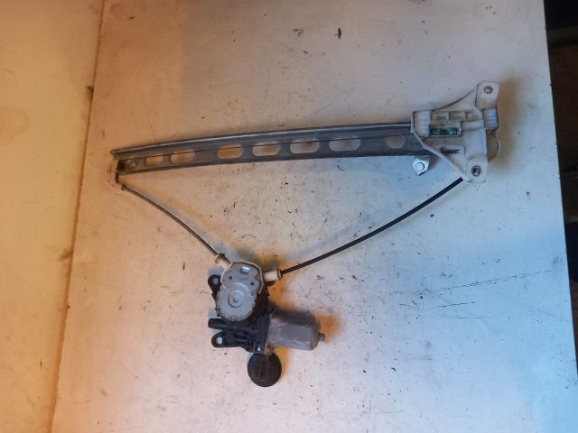 bontott SUZUKI SWIFT IV Jobb első Ablakemelő Szerkezet (Elektromos)