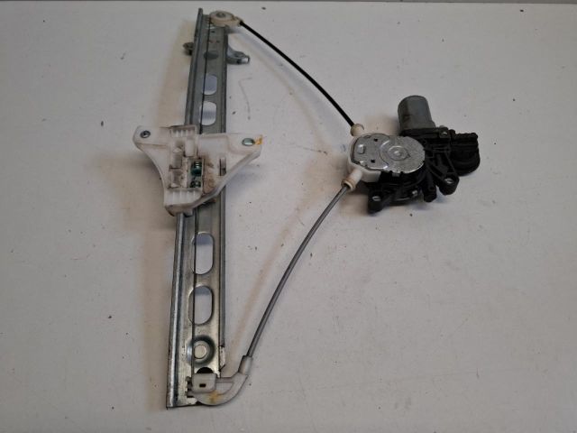 bontott SUZUKI SWIFT IV Jobb első Ablakemelő Szerkezet (Elektromos)