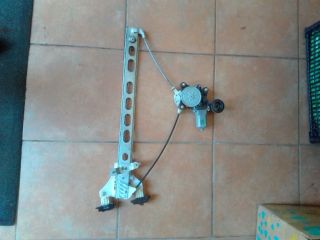 bontott SUZUKI SWIFT IV Jobb első Ablakemelő Szerkezet (Elektromos)