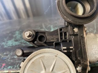 bontott SUZUKI SWIFT IV Jobb első Ablakemelő Szerkezet (Elektromos)