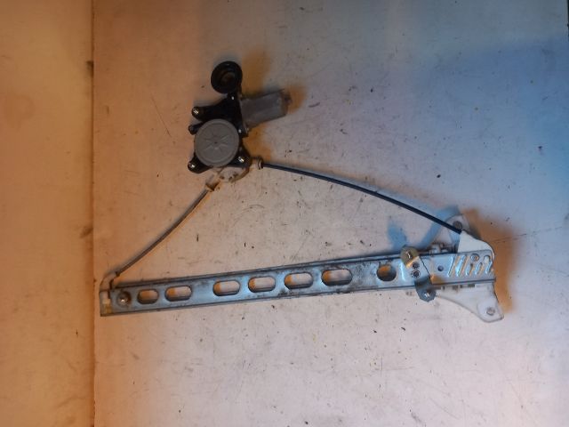 bontott SUZUKI SWIFT IV Jobb első Ablakemelő Szerkezet (Elektromos)