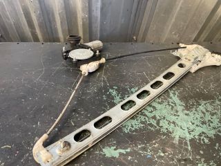 bontott SUZUKI SWIFT IV Jobb első Ablakemelő Szerkezet (Elektromos)