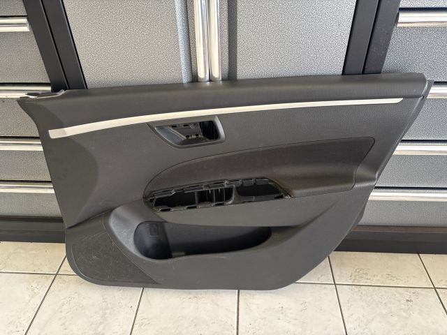 bontott SUZUKI SWIFT IV Jobb első Ajtó Kárpit