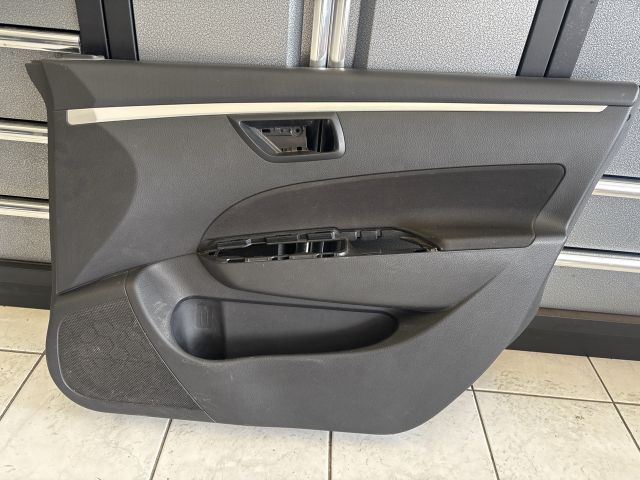 bontott SUZUKI SWIFT IV Jobb első Ajtó Kárpit