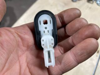 bontott SUZUKI SWIFT IV Jobb első Ajtó Nyitás Érzékelő