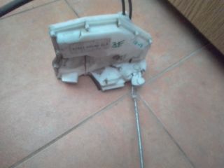 bontott SUZUKI SWIFT IV Jobb első Ajtózár