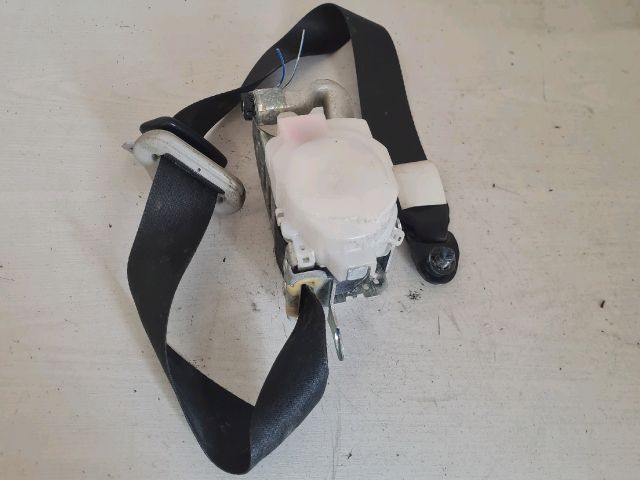 bontott SUZUKI SWIFT IV Jobb első Biztonsági Öv