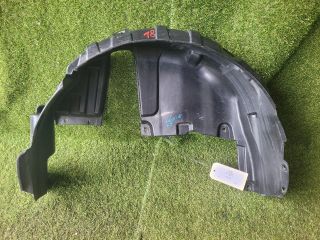 bontott SUZUKI SWIFT IV Jobb első Dobbetét (Kerékjárati, Műanyag)