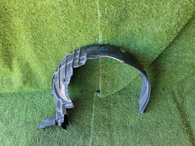 bontott SUZUKI SWIFT IV Jobb első Dobbetét (Kerékjárati, Műanyag)