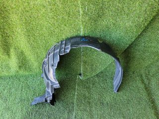 bontott SUZUKI SWIFT IV Jobb első Dobbetét (Kerékjárati, Műanyag)