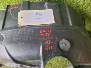 bontott SUZUKI SWIFT IV Jobb első Dobbetét (Kerékjárati, Műanyag)