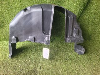 bontott SUZUKI SWIFT IV Jobb első Dobbetét (Kerékjárati, Műanyag)