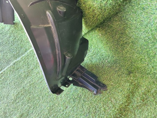 bontott SUZUKI SWIFT IV Jobb első Dobbetét (Kerékjárati, Műanyag)