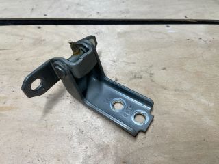 bontott SUZUKI SWIFT IV Jobb első Felső Zsanér