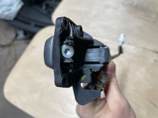 bontott SUZUKI SWIFT IV Jobb első Külső Kilincs