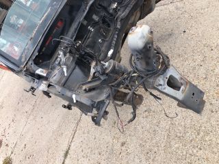 bontott SUZUKI SWIFT IV Jobb első Negyed Karosszéria Csomag