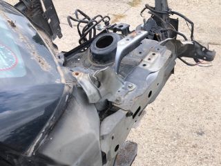 bontott SUZUKI SWIFT IV Jobb első Negyed Karosszéria Csomag