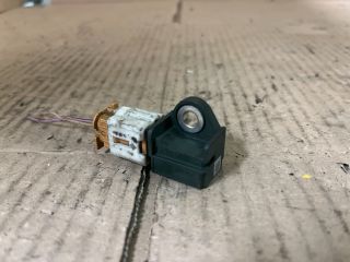 bontott SUZUKI SWIFT IV Jobb első Oldal Ütközés Érzékelő