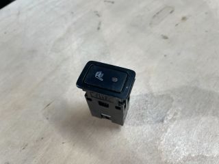 bontott SUZUKI SWIFT IV Jobb első Ülésfűtés Kapcsoló