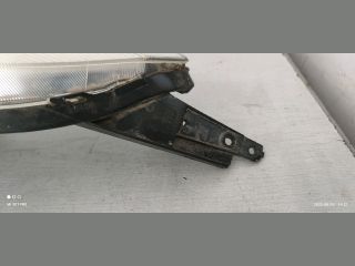 bontott SUZUKI SWIFT IV Jobb Fényszóró