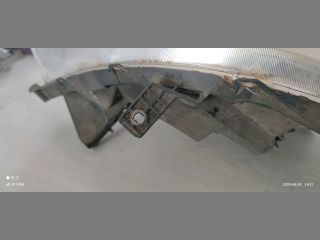 bontott SUZUKI SWIFT IV Jobb Fényszóró